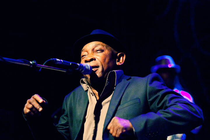 Live concertfoto Staff Benda Bilili door Juri Hiensch