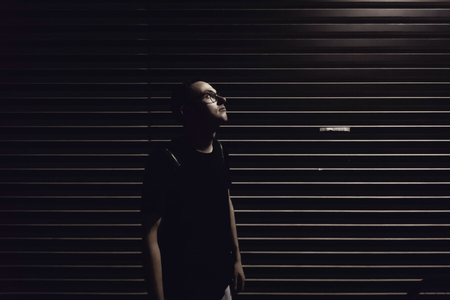 Portretfoto Hudson Mohawke door Juri Hiensch