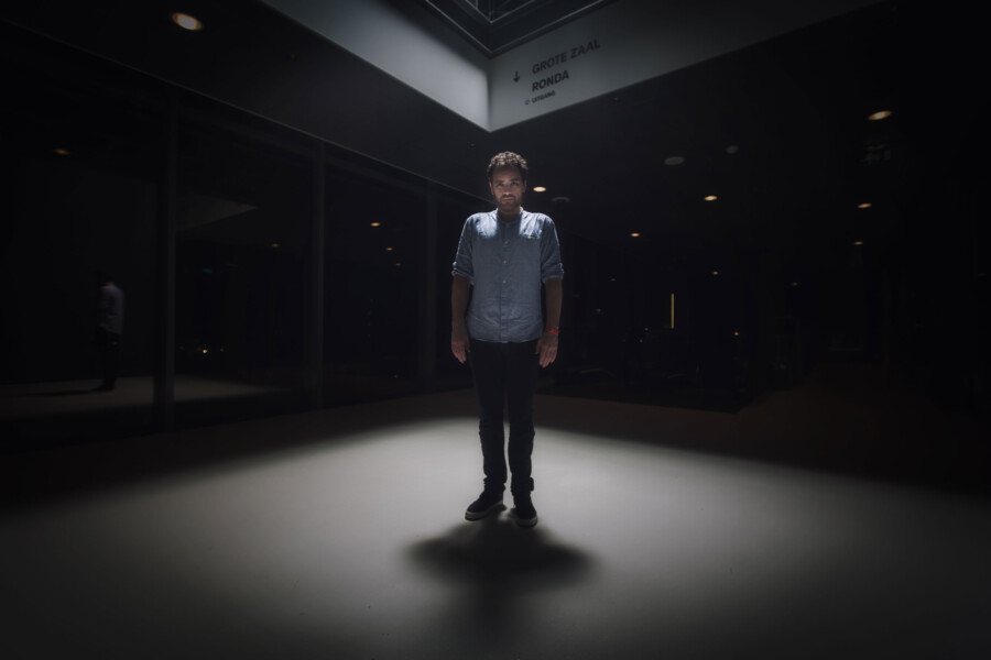 Portretfoto Nuno Dos Santos door Juri Hiensch