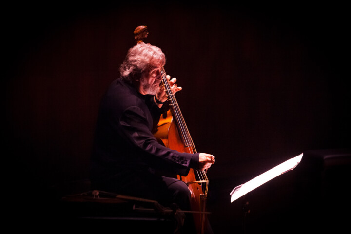 Live concertfoto Jordi Savall door Juri Hiensch