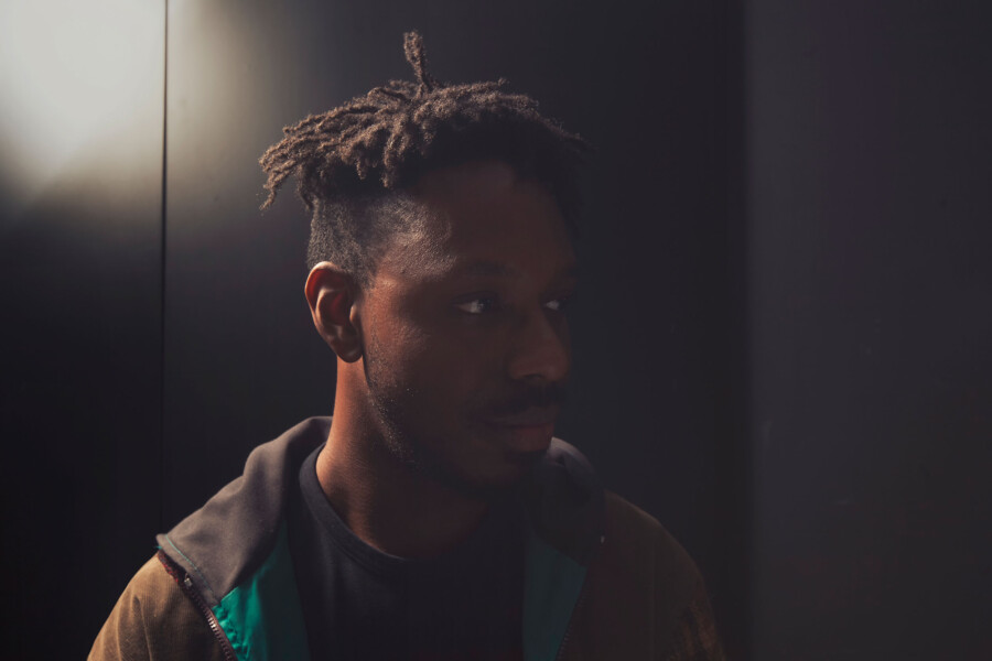 Portret Shabaka Hutchings door Juri Hiensch