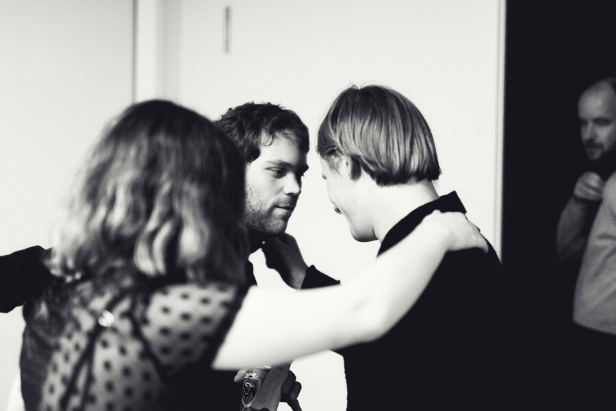 Foto Yumi Zouma door fotograaf Juri Hiensch