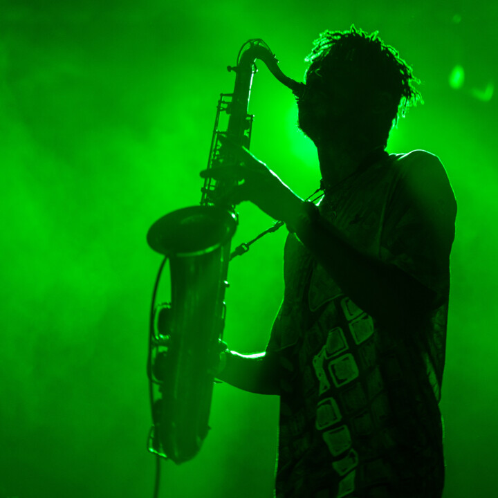 Live concertfoto The Comet Is Coming @ Le Guess Who door Juri Hiensch