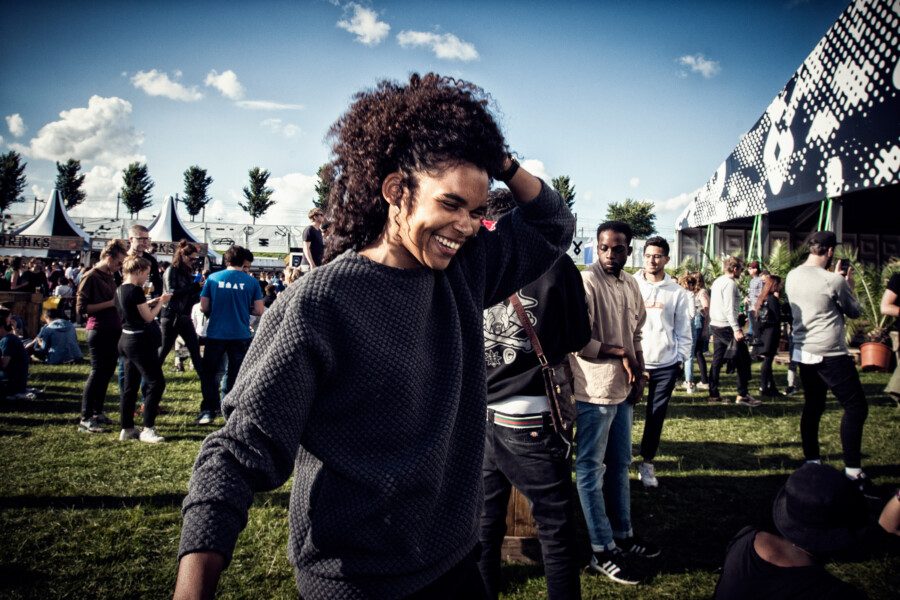 Foto festivalbezoeker door Juri Hiensch