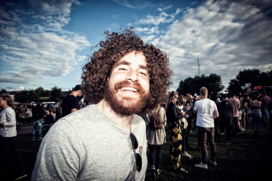 Foto festivalbezoeker door Juri Hiensch