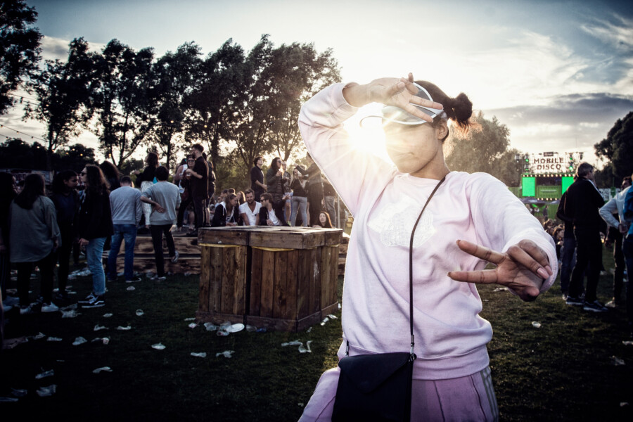 Foto festivalbezoeker door Juri Hiensch