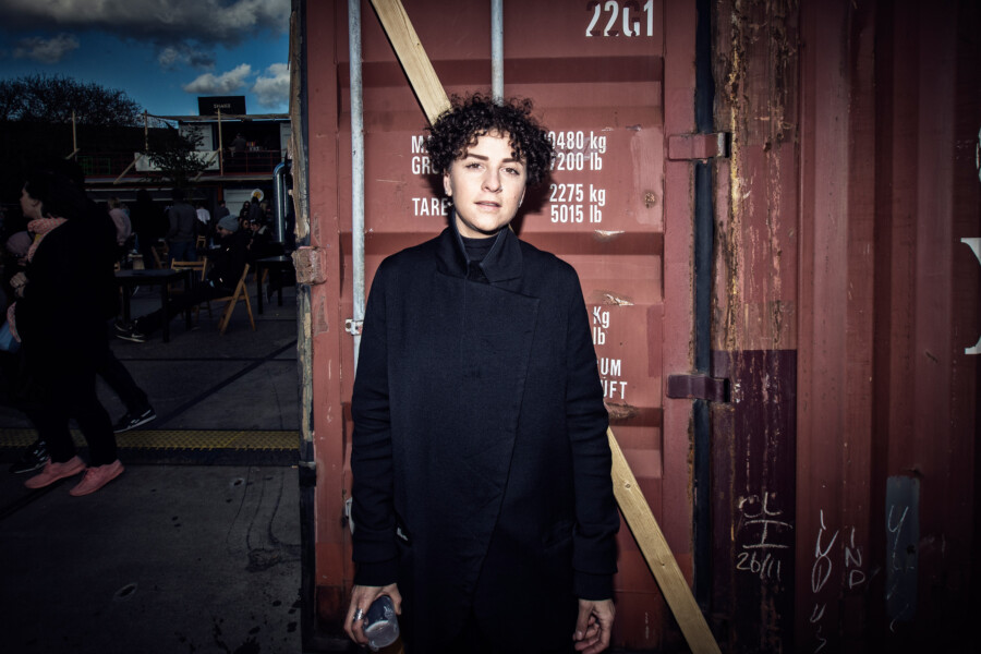 Foto festivalbezoeker door Juri Hiensch
