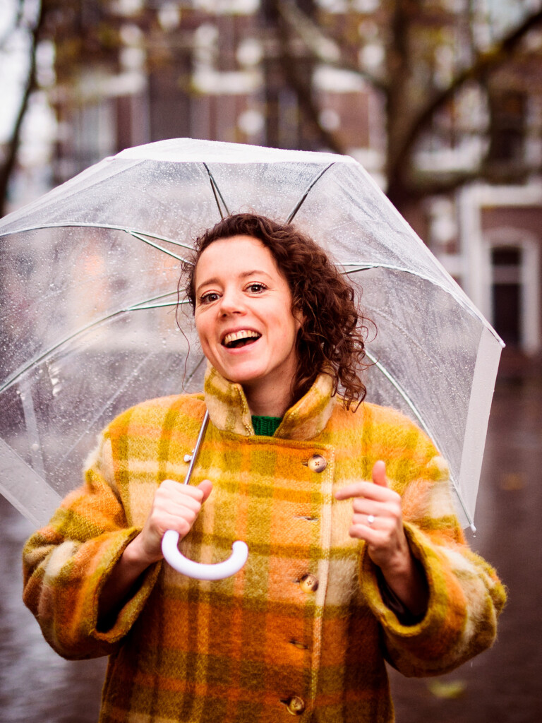 Portretfoto Sanne door Juri Hiensch