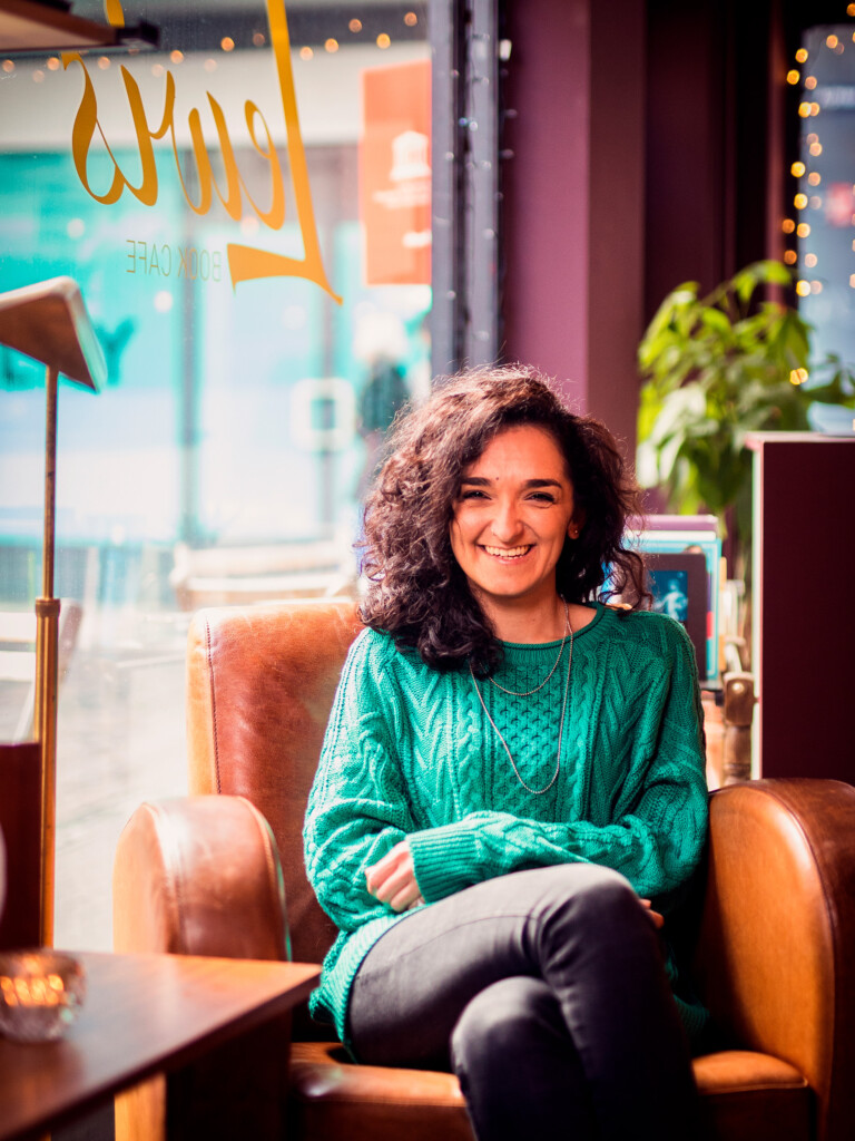 Portretfoto Claudia door Juri Hiensch