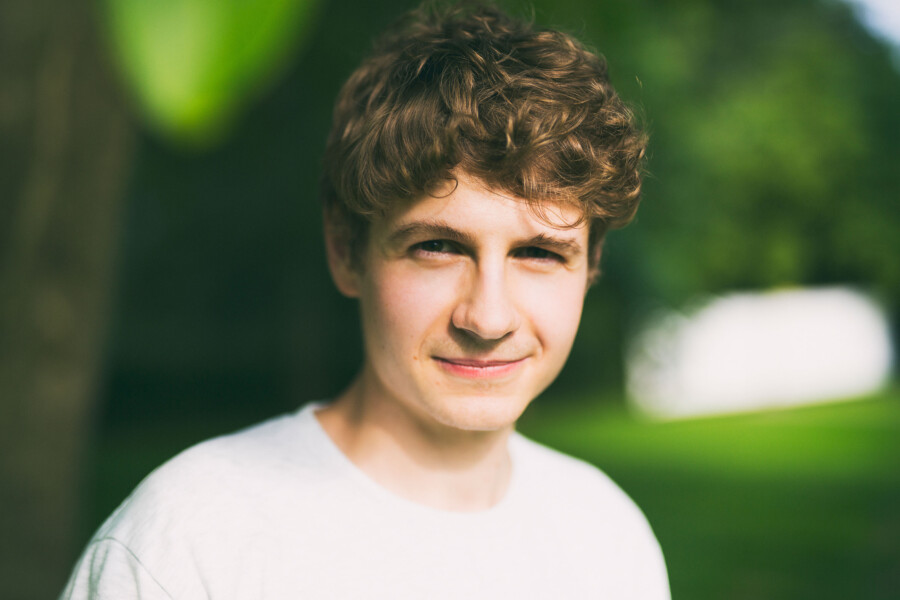 Portretfoto Pavel Kolesnikov op Wonderfeeldoor Juri Hiensch