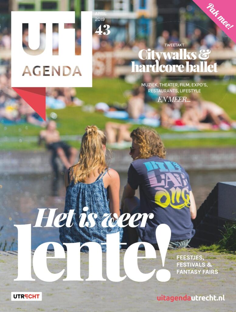 Straatfotogafie Cover UIT agenda door fotograaf Juri Hiensch