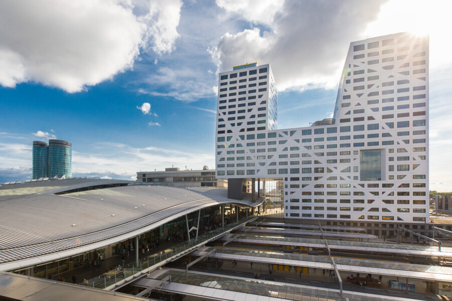 Foto Utrecht stationsgebied door Juri Hiensch