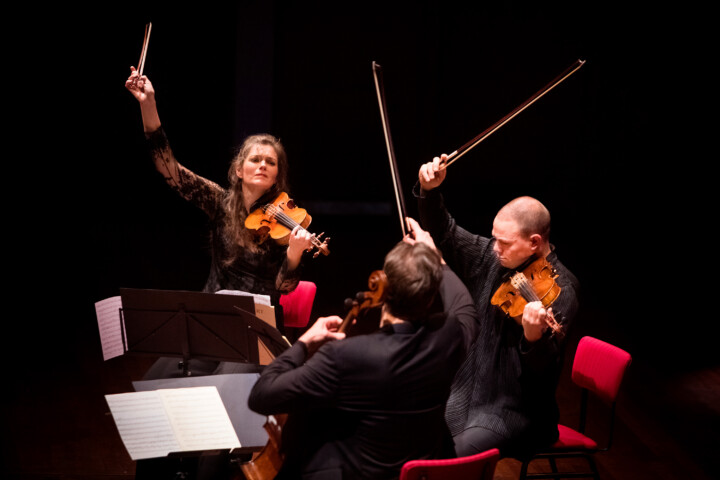 Concertfoto Janine Jansen door Juri Hiensch