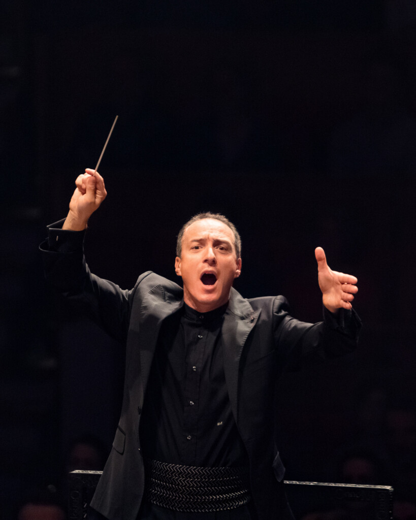 Live concertfoto Damian Iorio door Juri Hiensch
