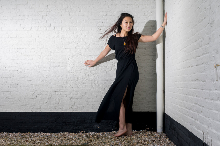 Portretfoto Yang Yang Cai door fotograaf Juri Hiensch