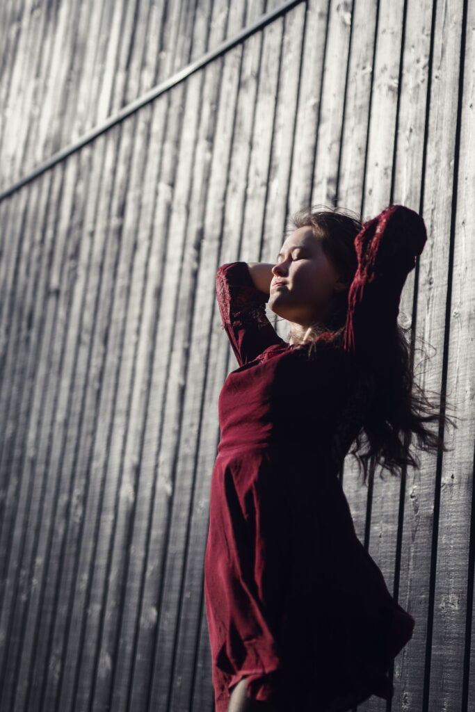 Portretfoto Janina Olszweska door fotograaf Juri Hiensch