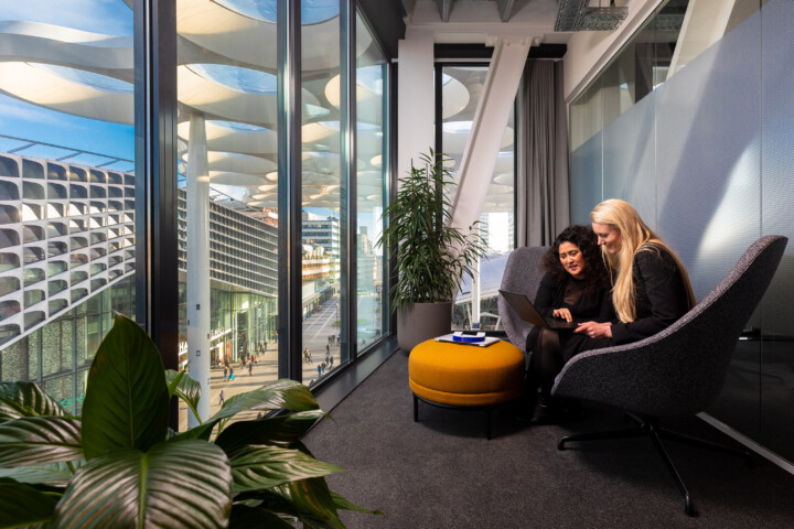 Foto Werken bij Utrecht CS door Juri Hiensch