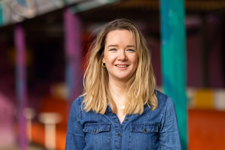 Portretfoto Annet Kloprogge door Juri Hiensch
