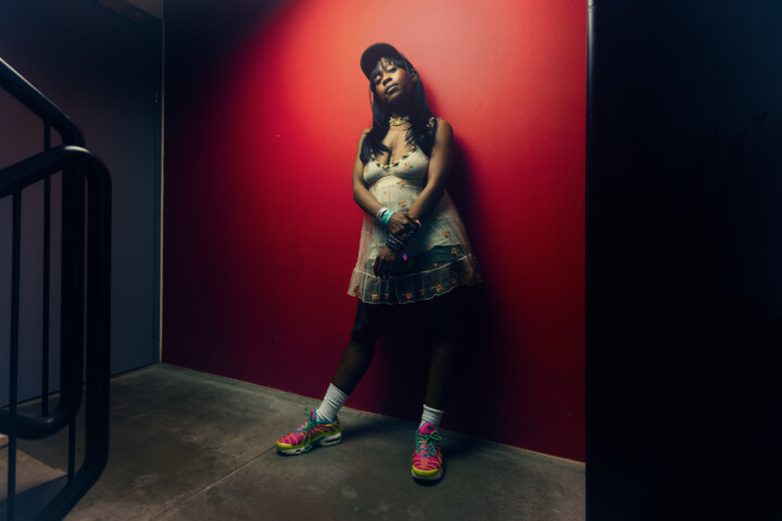 Portretfoto BbyMutha door Juri Hiensch