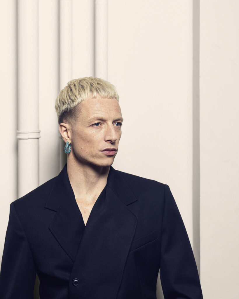Portretfoto Bendik Giske door Juri Hiensch