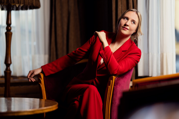 Portretfoto Roza Herwig door Juri Hiensch