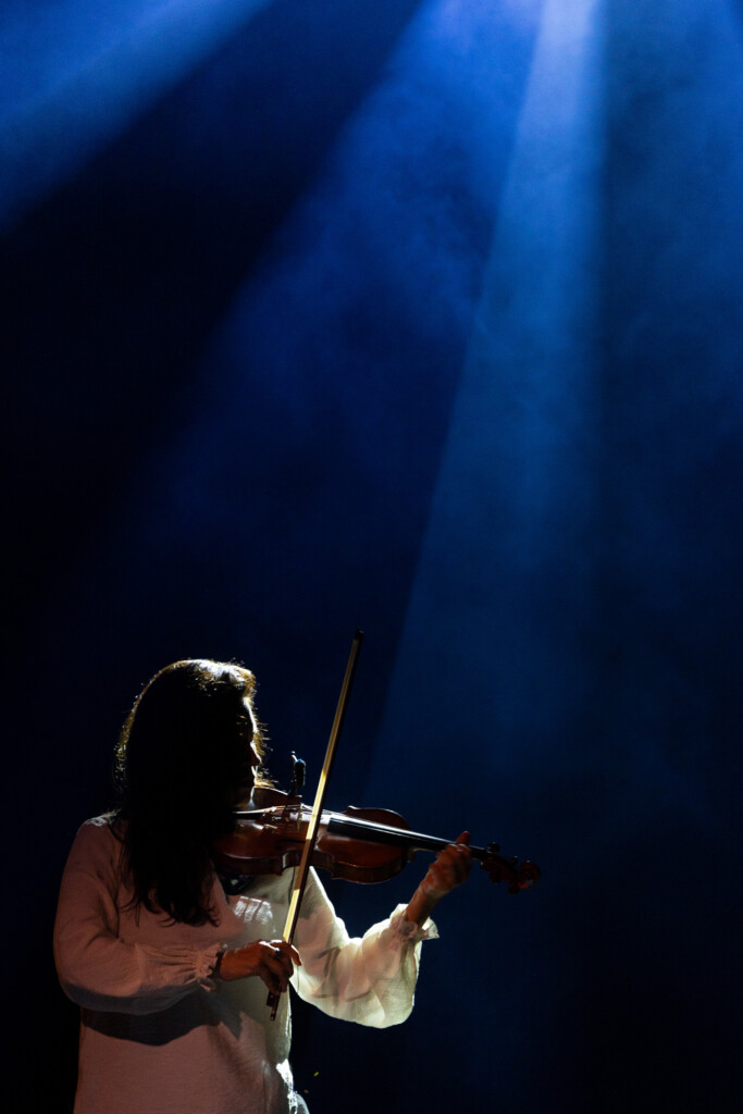 Live concertfoto Laura Masotto in TivoliVredenburg door Juri Hiensch