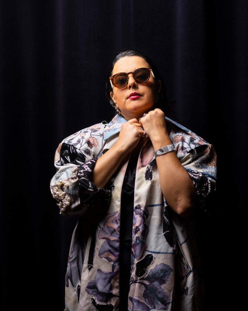 Portretfoto Dina el Wadidi op Le Guess Who? door Juri Hiensch