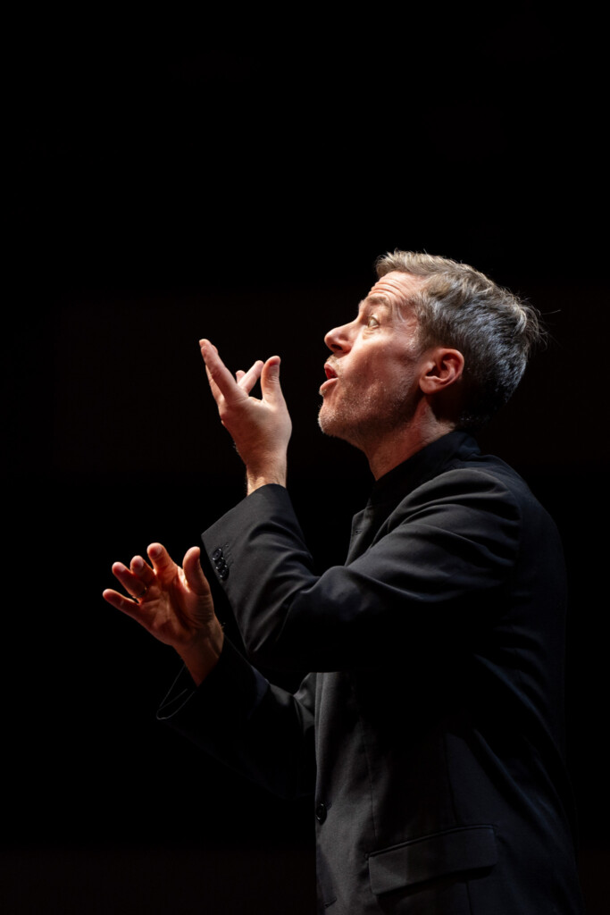 Live concertfoto Florian Helgath door Juri Hiensch