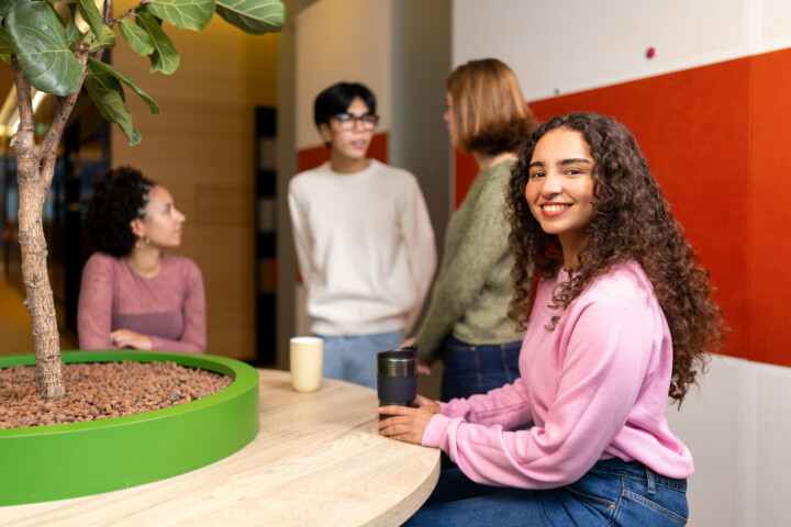 Foto van Stagiaires voor de recruitment campagne van de gemeente Utrecht door Juri Hiensch