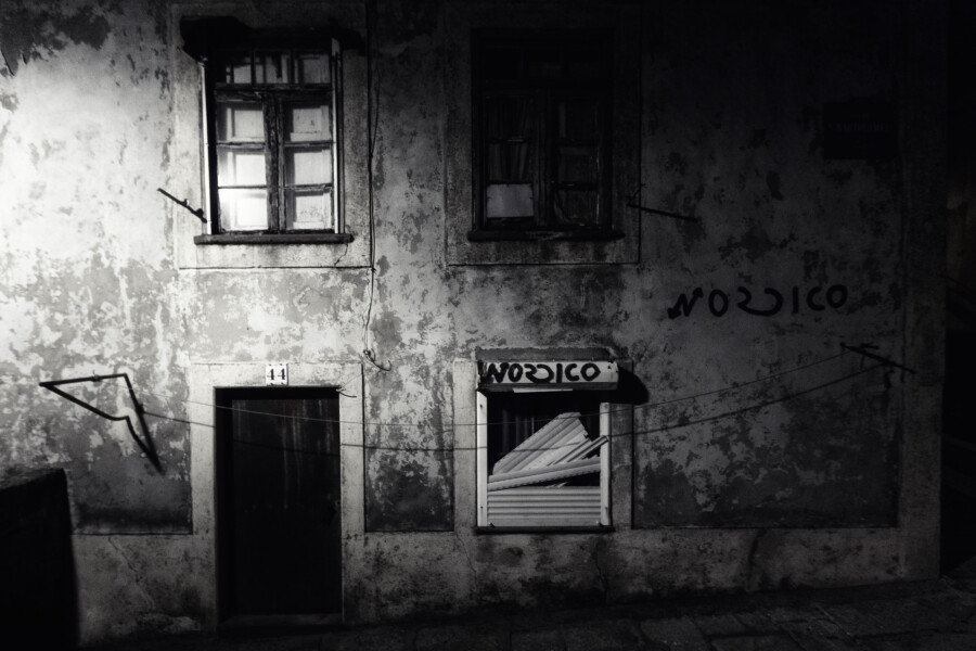 Cityscape streetlife Porto door fotograaf Juri Hiensch